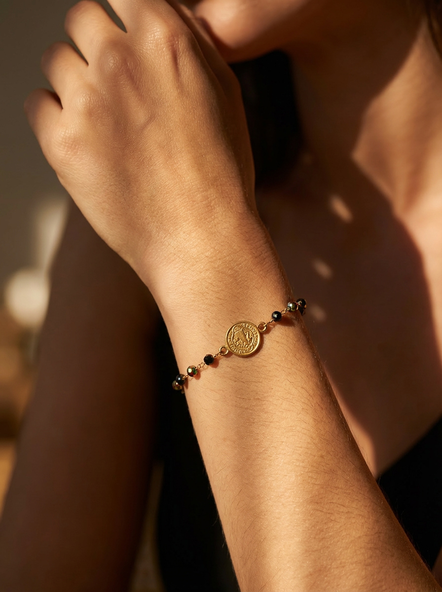 Náramek Perlina Simplicity na ruce